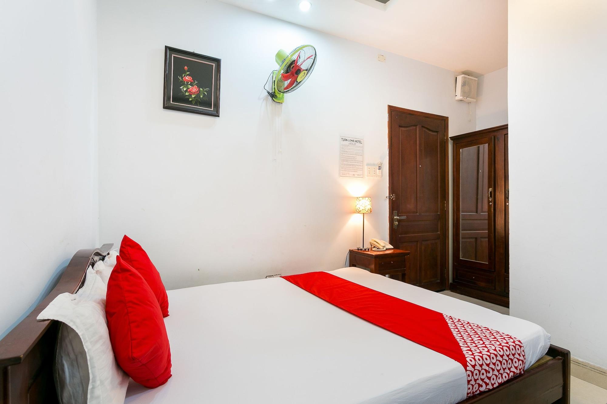 Oyo 130 Tuan Long Hotel Ho Chi Minh City Exterior photo