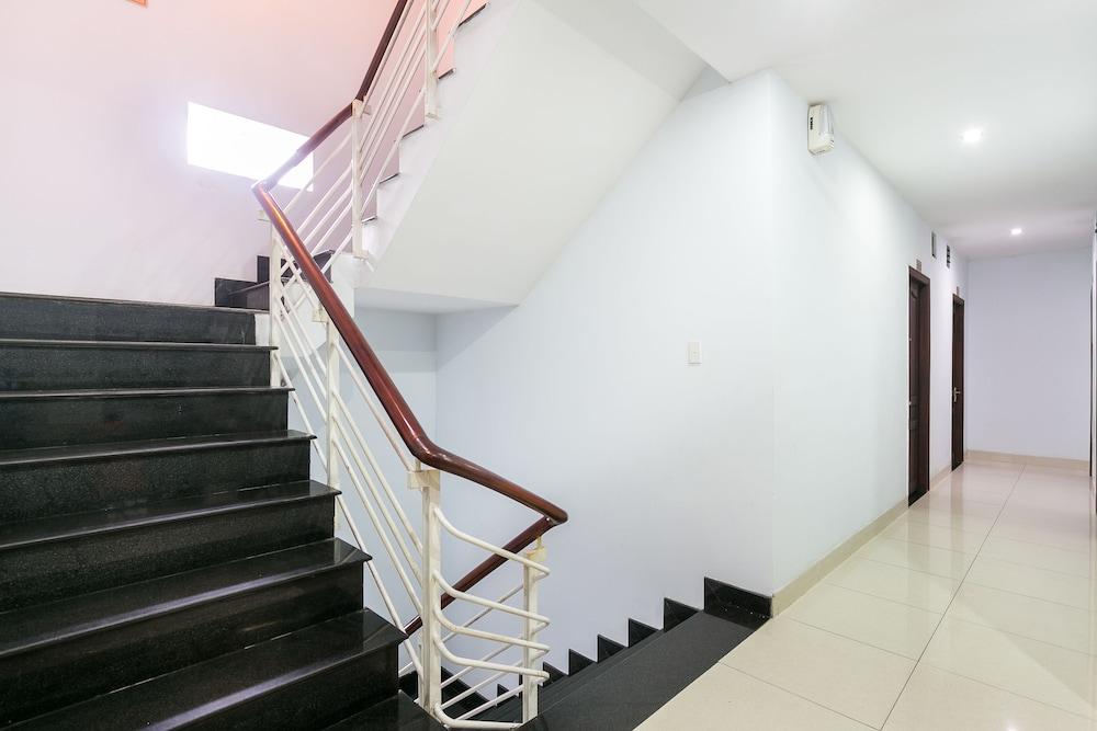 Oyo 130 Tuan Long Hotel Ho Chi Minh City Exterior photo